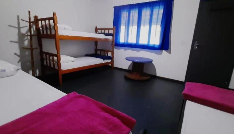 Полулюкс с Балконом, Hostel E Pousada Araquari