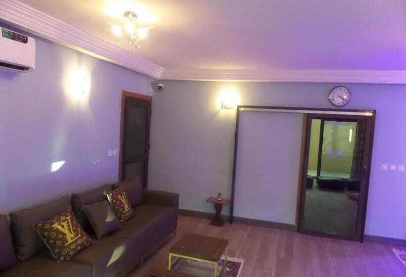 اتاق استاندارد, The Landing Lodge Abidjan