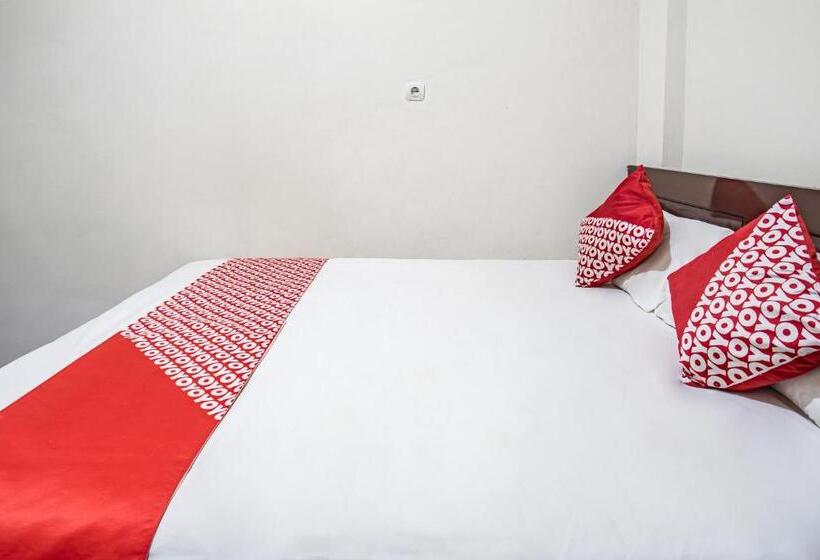 اتاق لوکس, Oyo 93477 Almahyra Guest House Syariah