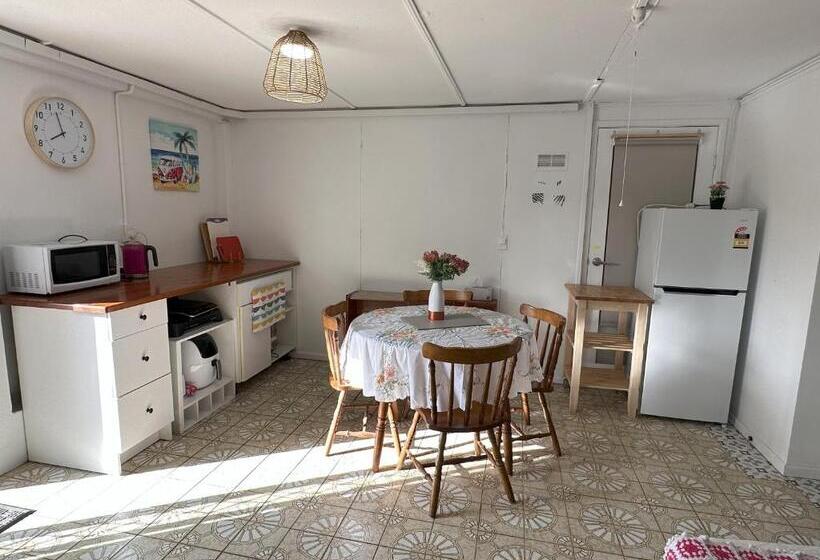 סוויטה משפחתית, Zen Escape Guest House  Romantic Escape, Cozy Delight, Oasis Suite