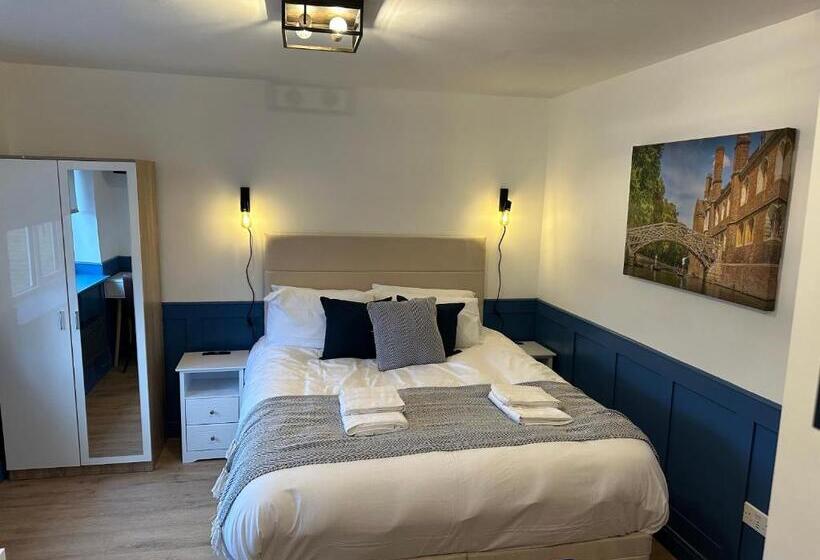 استودیو استاندارد با چشم‌انداز باغ, Sun Guest House Cambridge