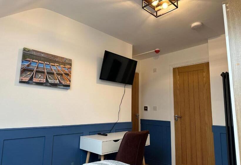 استودیوی استاندارد, Sun Guest House Cambridge