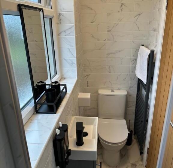استودیوی استاندارد, Sun Guest House Cambridge