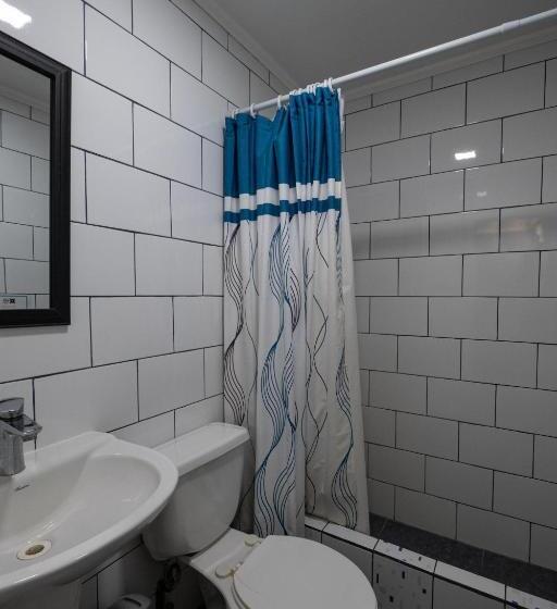 Номер Стандарт, Löf Hostal