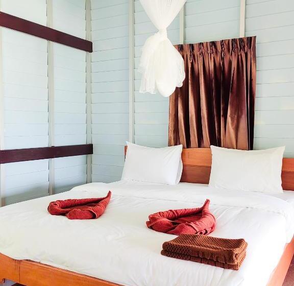 غرفة قياسية مزوَّدة بشُرفة, Phi Phi Private Beach Resort