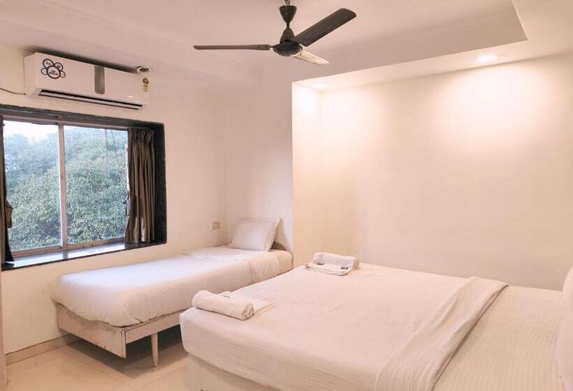 Quarto Triplo Estandar, Vrs Satkar