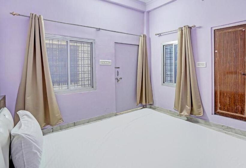 اتاق کلاسیک سه تخته, Oyo Hotel Classic Villa
