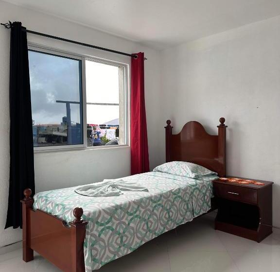 اتاق استاندارد سه نفره, Casa Socorro Cham