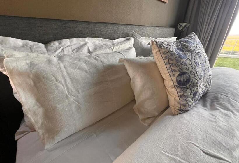 Номер Стандарт с Балконом, Segulah Guesthouse