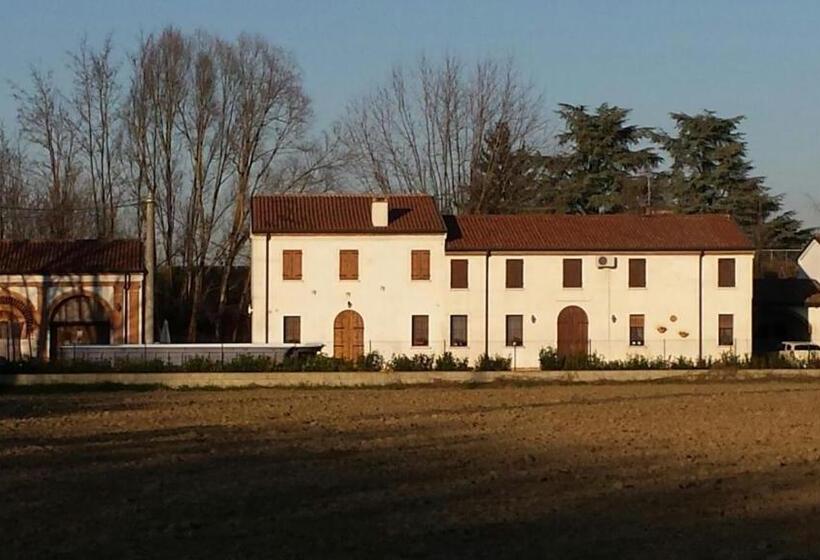 Номер Стандарт Трехместный, La Casa Delle Rondini