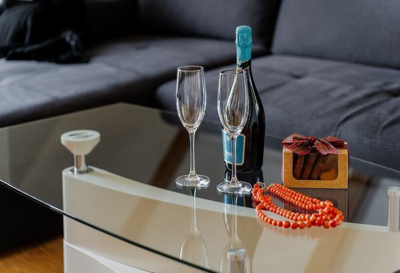 Апартаменты 3 Спальни, Harenda Residence   Destigo Hotels