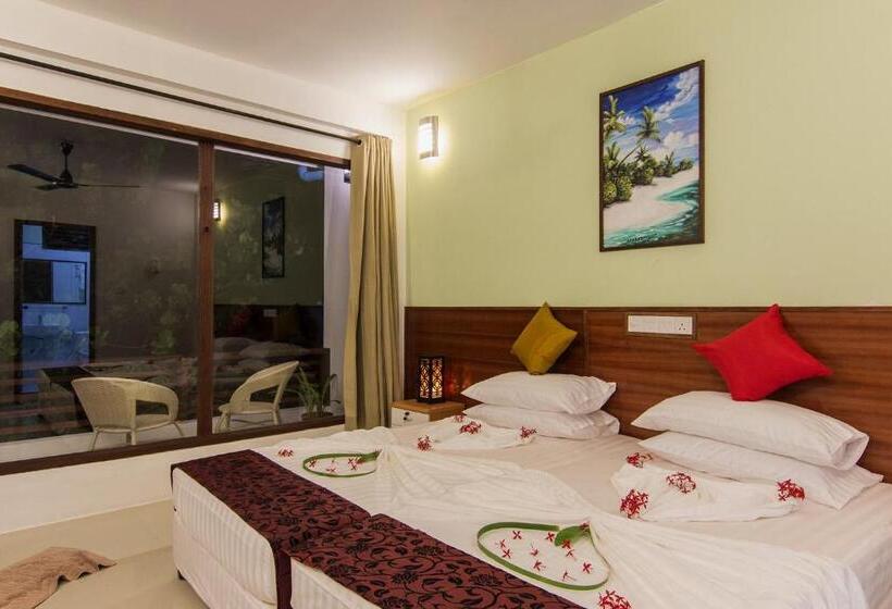 اتاق لوکس خانوادگی, Liberty Guest House Maldives