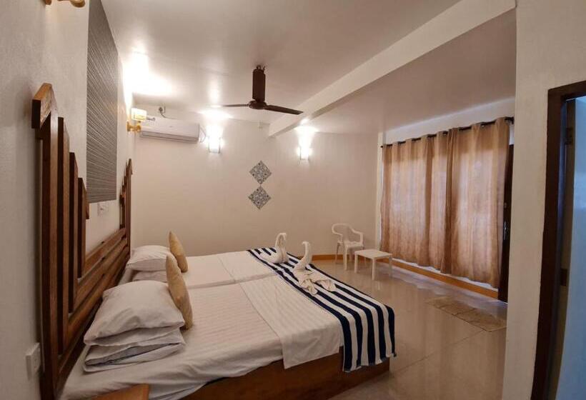 اتاق لوکس, Liberty Guest House Maldives