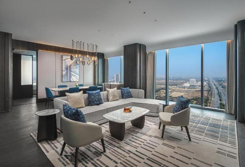 Люкс, Crowne Plaza Ezhou, An Ihg