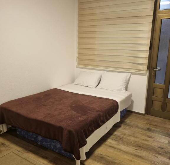 آپارتمان 1 خوابه, Apartmani Sutomore Tri Palme