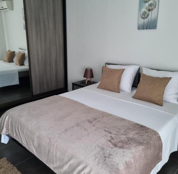 اتاق استاندارد, Apartmani Sutomore Tri Palme