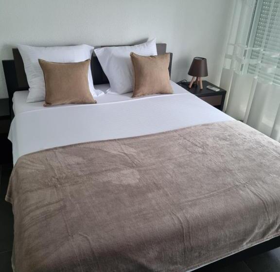 اتاق استاندارد, Apartmani Sutomore Tri Palme