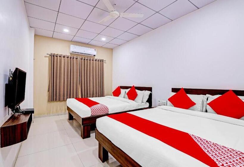 Номер Стандарт, Oyo Rishta And Jahan Banquet And Rooms
