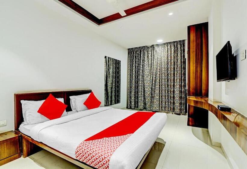 Номер Стандарт, Oyo Rishta And Jahan Banquet And Rooms