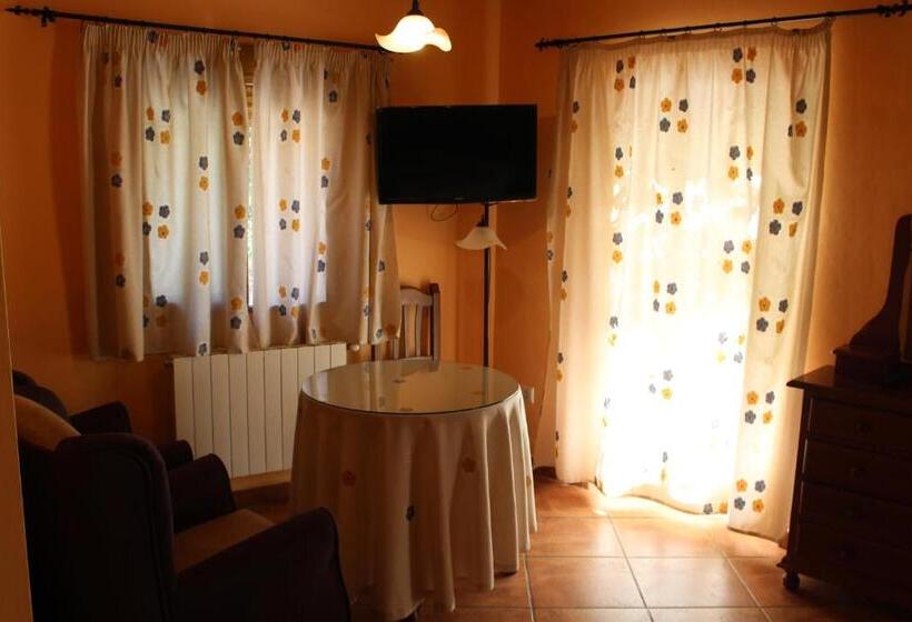 اتاق استاندارد سه نفره, Spa Venta Ticiano