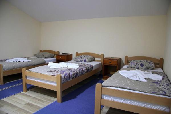 اتاق راحتی سه تخته, Apartmani Kadunić