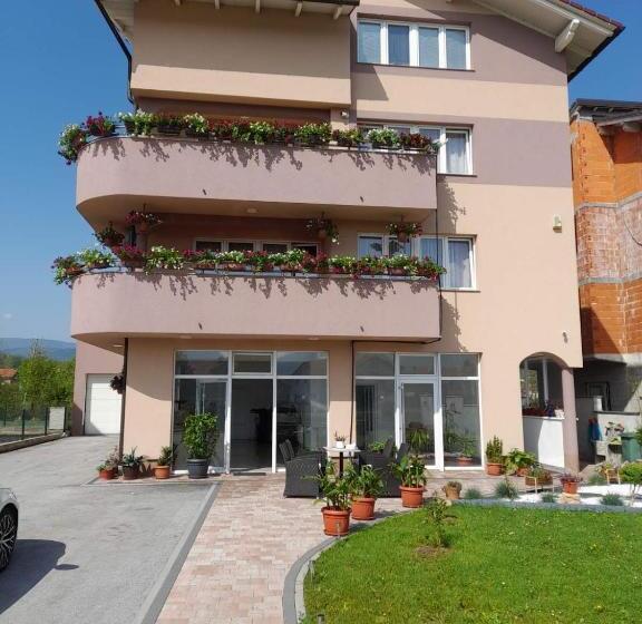 آپارتمان لوکس 1 خوابه, Apartmani Kadunić