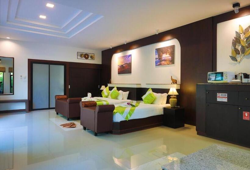 Трехместный Номер Deluxe, 3z Pool Villa And