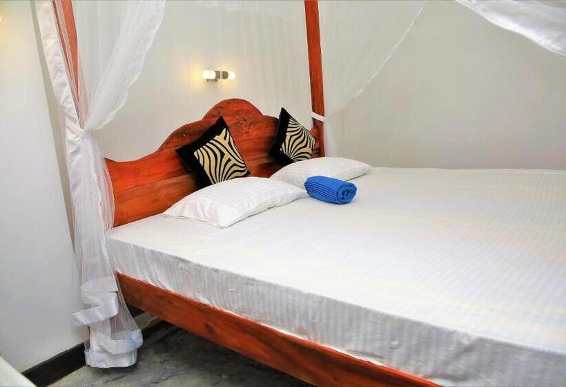标准三人间, Mountain Relax Inn
