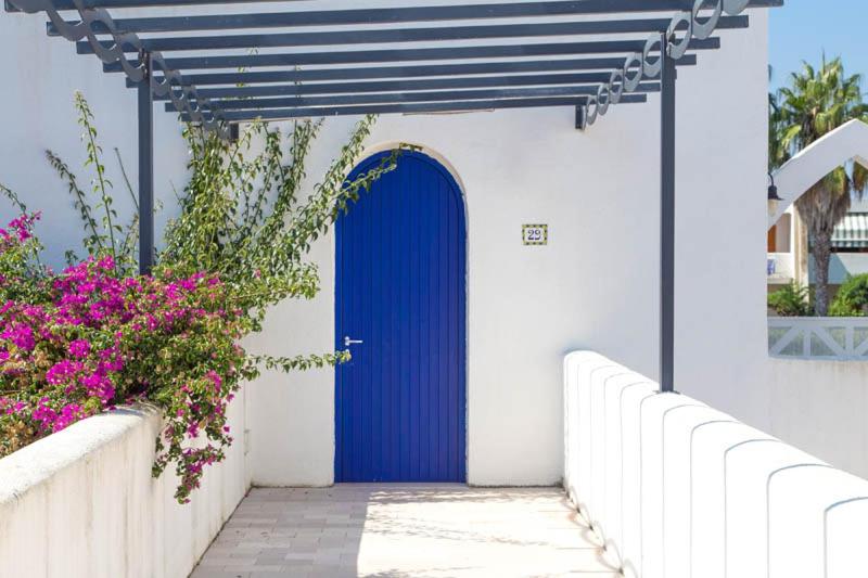 اتاق راحتی سه تخته, Araba Fenice Village