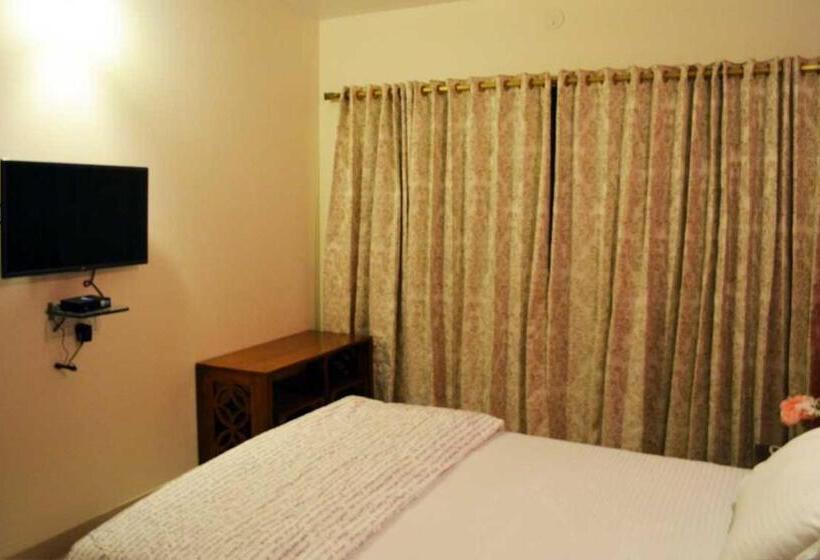 Стандартный Номер Кровать Кинг, Nirvana Inn
