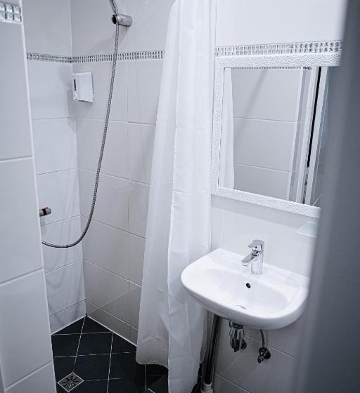 اتاق لوکس, Vallery Guest House