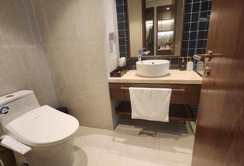 اتاق لوکس با چشم‌انداز دریا, Apec Condotel Phan Thiet By Tien Vu