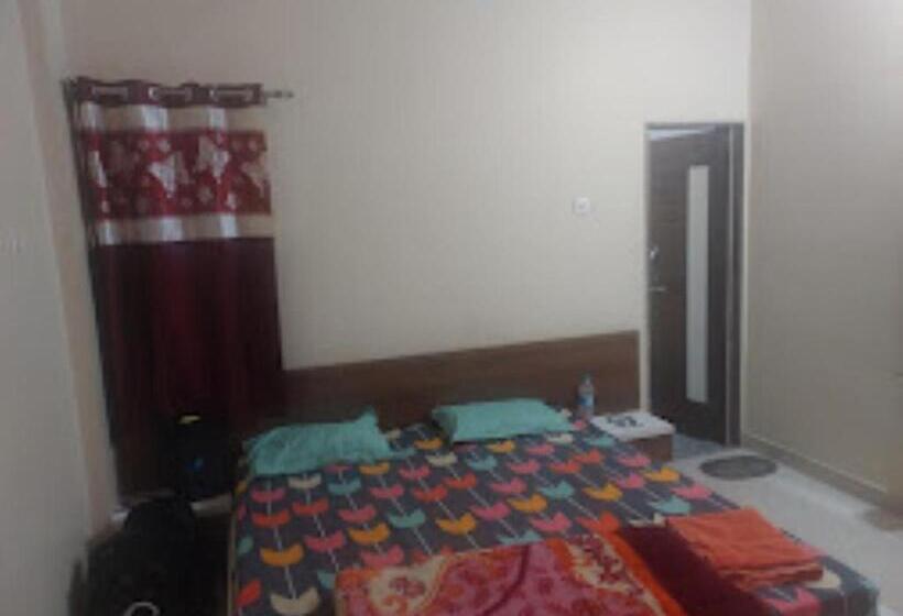 Номер Стандарт, Adiraj Palace And Lodging, Shani Shingnapur