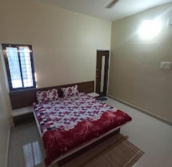 Номер Стандарт, Adiraj Palace And Lodging, Shani Shingnapur