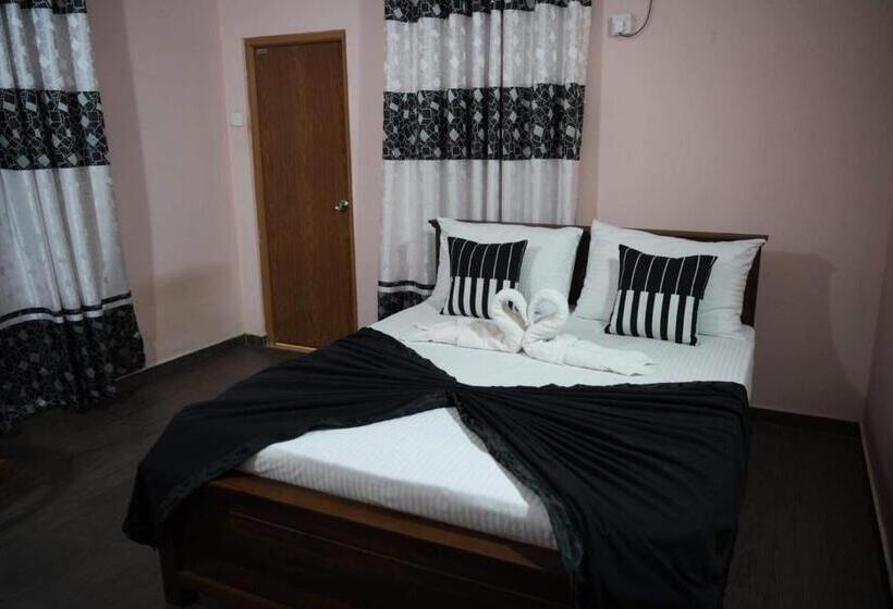 اتاق استاندارد, Airport Villa D 87