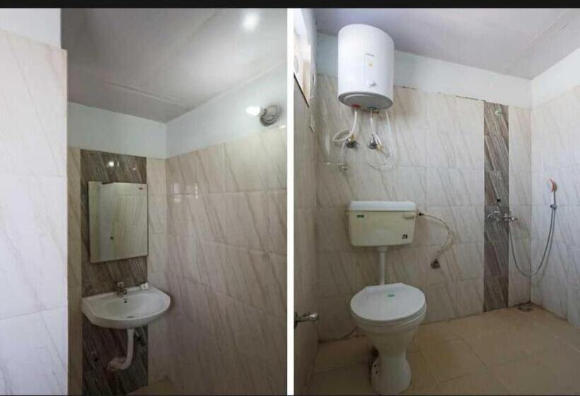 标准间, Super Oyo Hotel Shree Ji