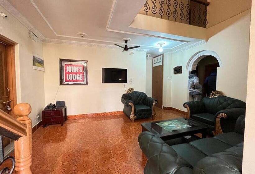 Номер Стандарт, Johns Palace