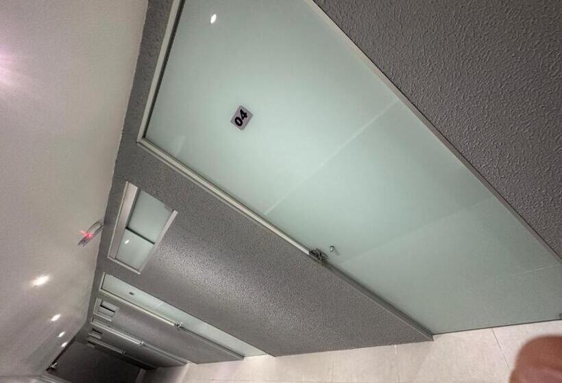 스탠다드 트리픔 룸 공동욕실, Quarto Privativo Com Banheiro Compartilhado Em Pousada Recém Construída,a 500mts Do Pátio Do Forró