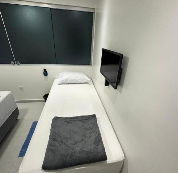 스탠다드 트리픔 룸 공동욕실, Quarto Privativo Com Banheiro Compartilhado Em Pousada Recém Construída,a 500mts Do Pátio Do Forró