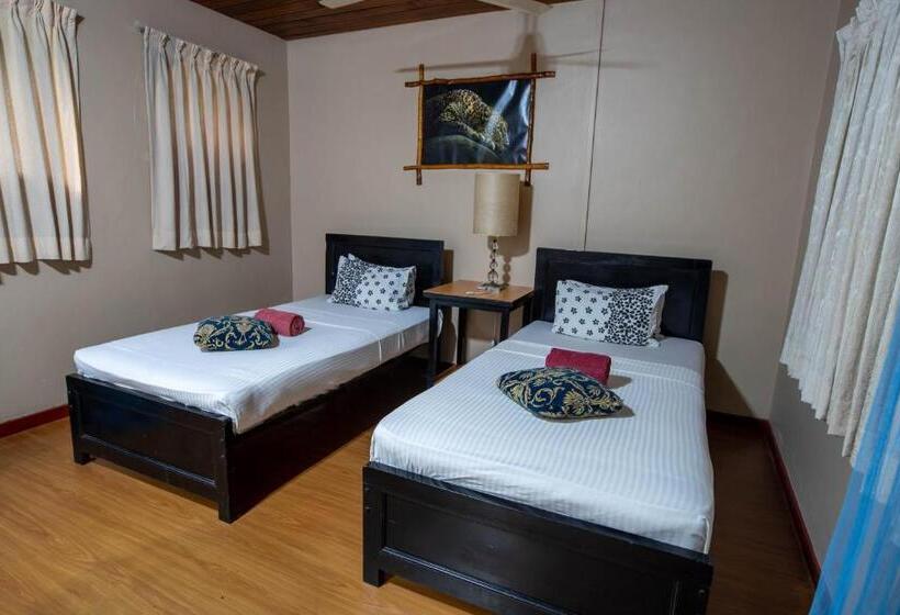 اتاق اکونومی, Udawalawa Safari Village
