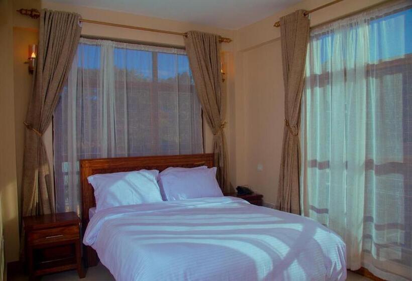 스탠다드 룸, Peak Hotel Karatu