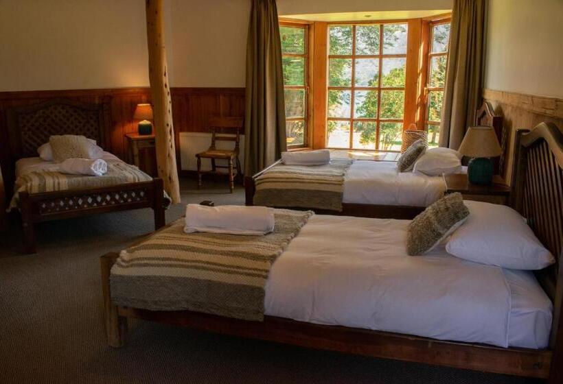 Номер Стандарт Трехместный, Andes Lodge, Puelo Patagonia