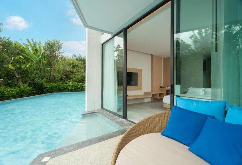 Номер Стандарт Вид на Бассейн, Timberton Resort Khaoyai