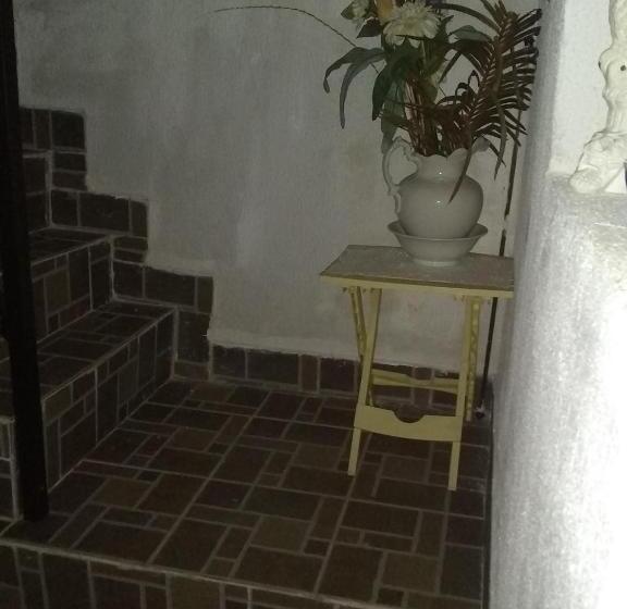 标准间, Room In Apartment   Comfortable Inn Green Sea Villa Helen Kilometres 4 Circunvalar