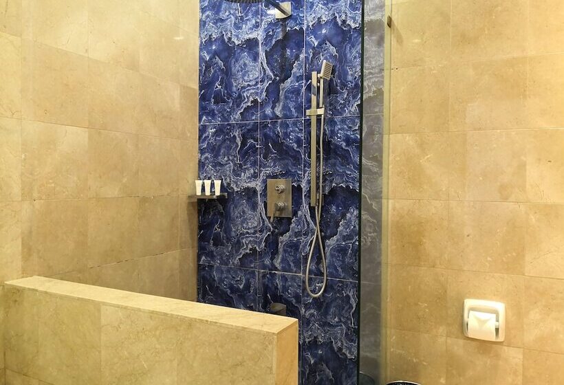 Семейный Номер, Camp Netanya Resort And Spa