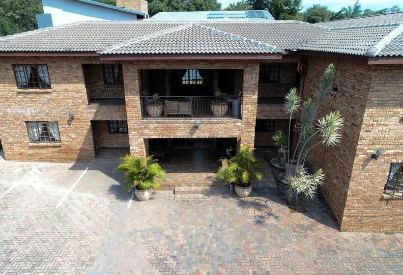 Номер Deluxe, Nelspruit Lodge