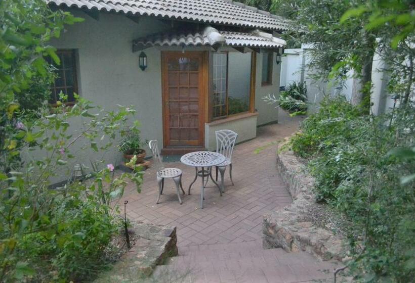 اتاق استاندارد با چشم‌انداز باغ, Lydall Wild Tranquil Garden Suites