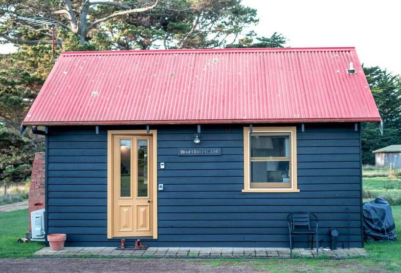 스탠다드 스튜디오, Icena Accommodation