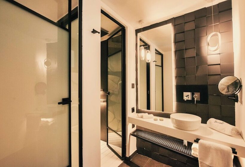 سوئیت پریمیوم, Semeli Coast Mykonos, Curio Collection By Hilton