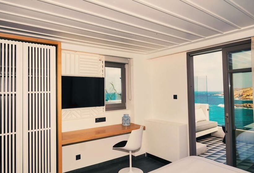 سوییت, Semeli Coast Mykonos, Curio Collection By Hilton